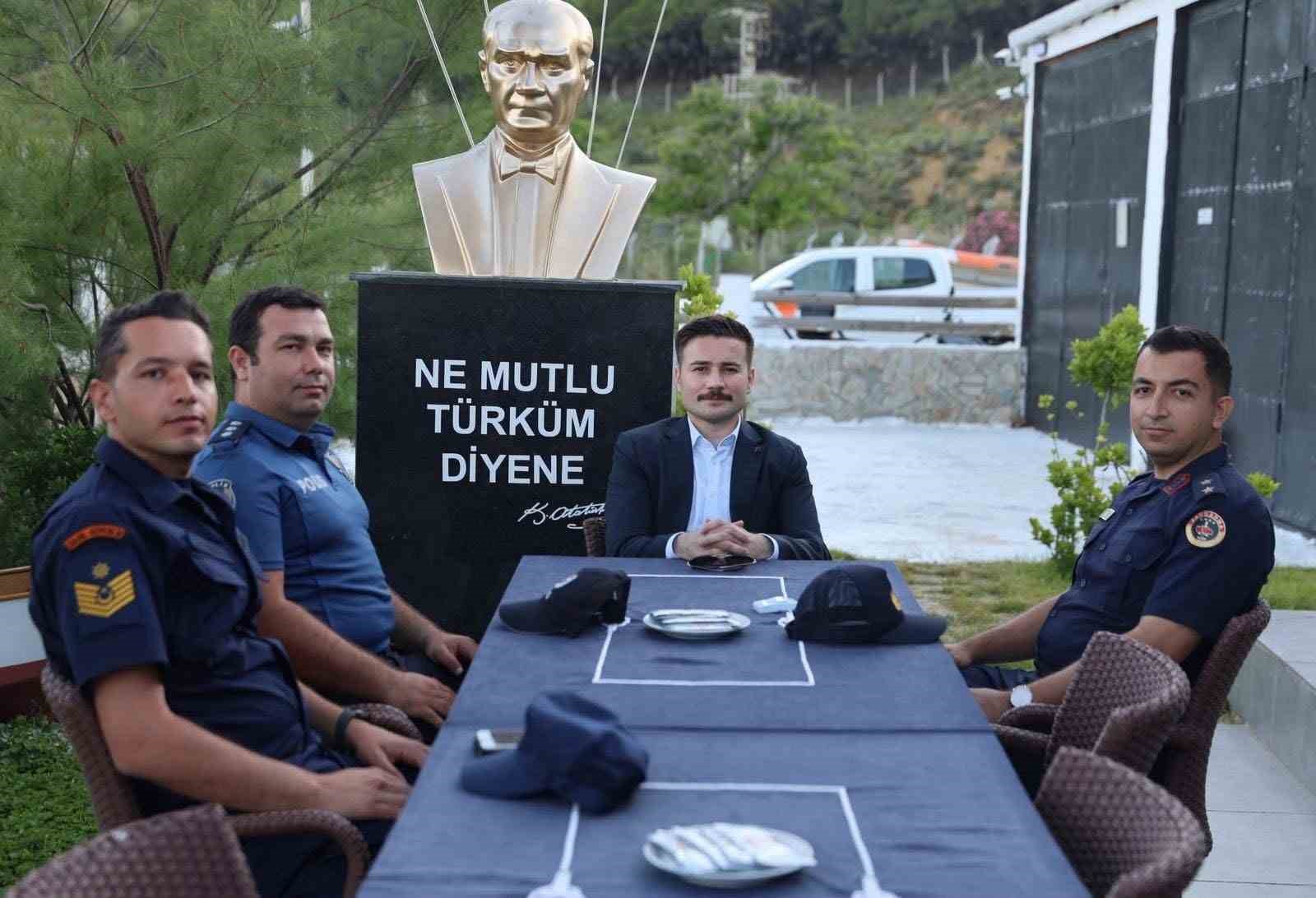 Gökçeada’da Güvenlik ve Asayiş Toplantısı Gerçekleştirildi
