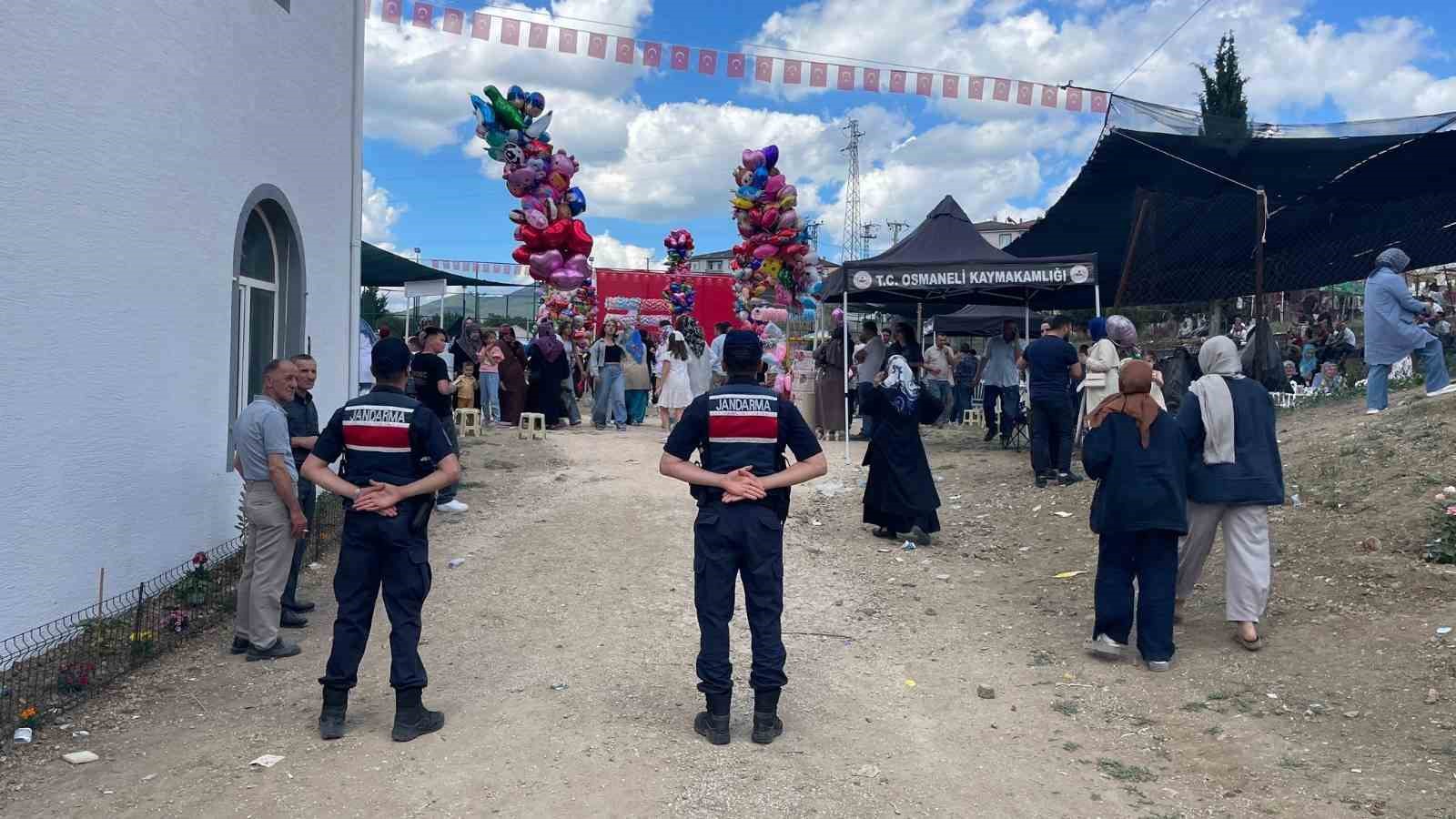 Hıdırellez şenliğinde 5 bin vatandaşa güvenlik hizmeti
