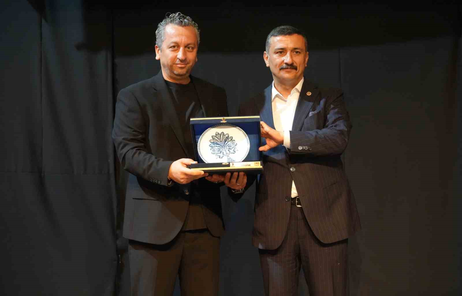 İHA muhabirlerine 3 ödül
