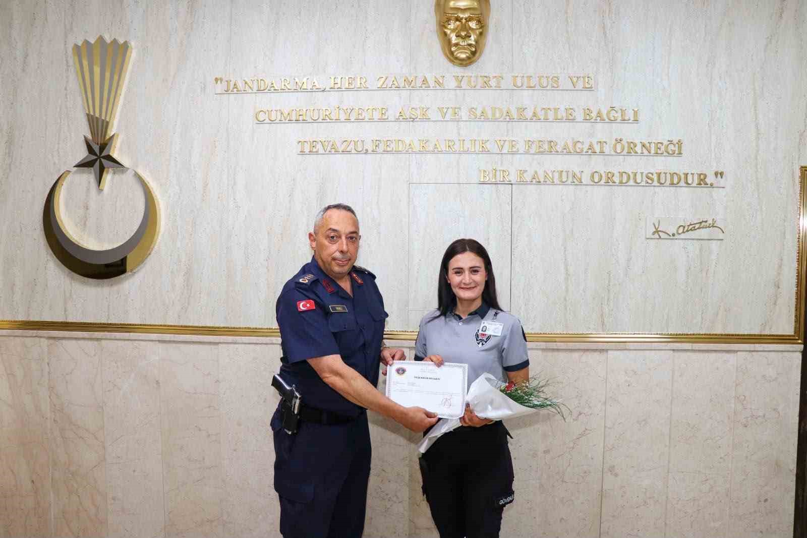İl Jandarma Komutanı Vanlı, özel güvenlik görevlilerini ağırladı
