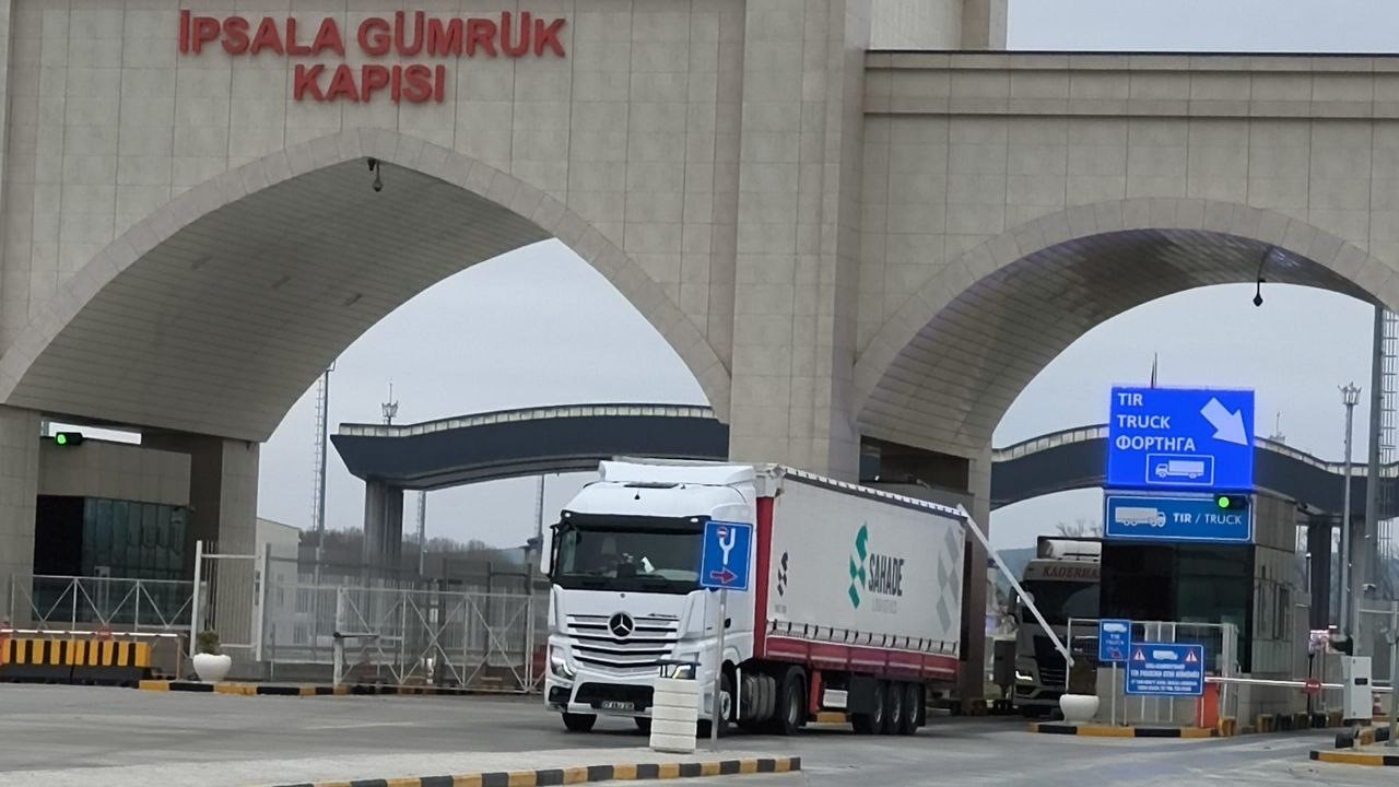 İpsala Gümrük Kapısı’nda rüşvet operasyonu: 20 gümrük memuru gözaltında
