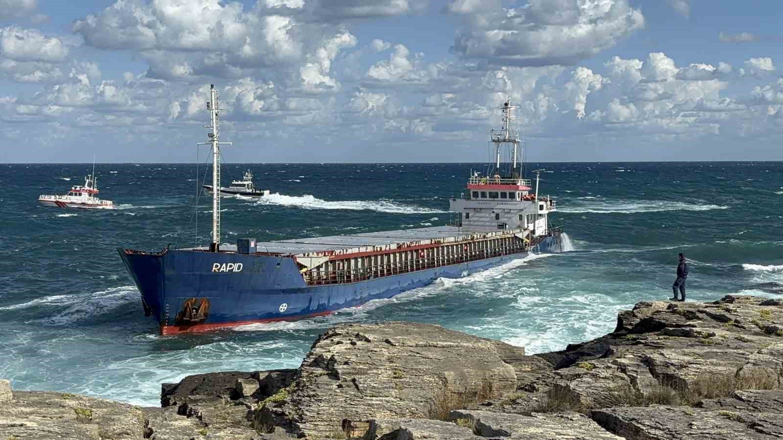 Karaya oturan "Rapid" gemisine alıcı çıkmadı
