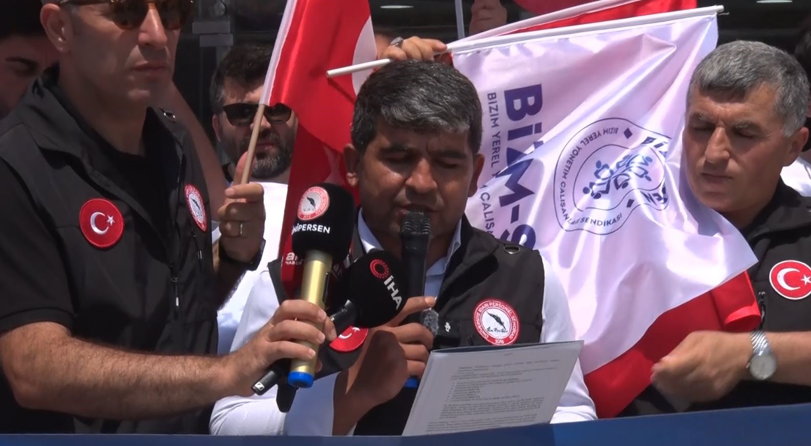 KASK: "Kamu çalışanları ekonomik büyüme ve refahtan hak ettiği payı almalı"
