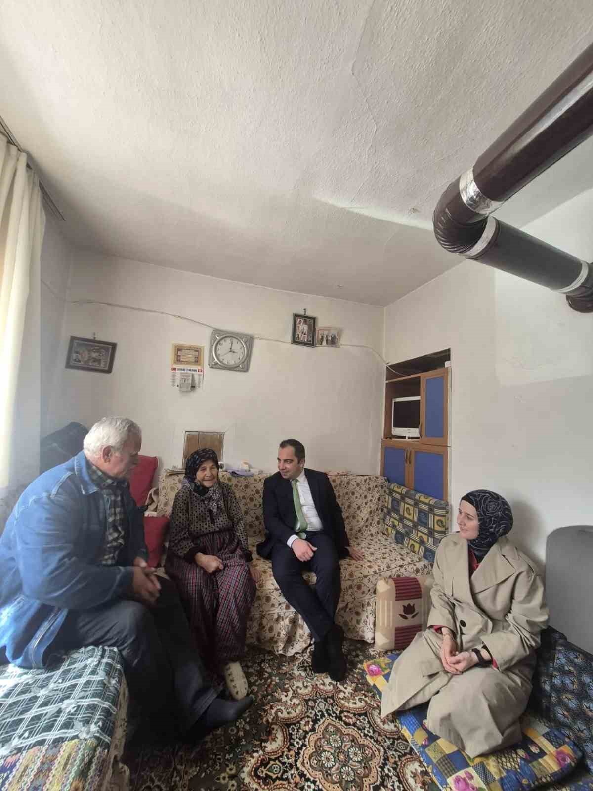Kaymakam Uçar hane görüşmelerinde bulundu
