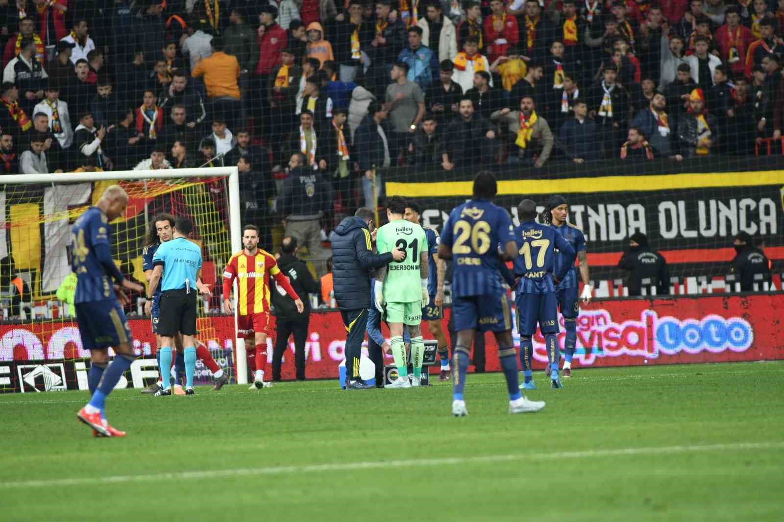 Kayseri’de Ederson’a yabancı madde atan kişi seyirden men cezası aldı
