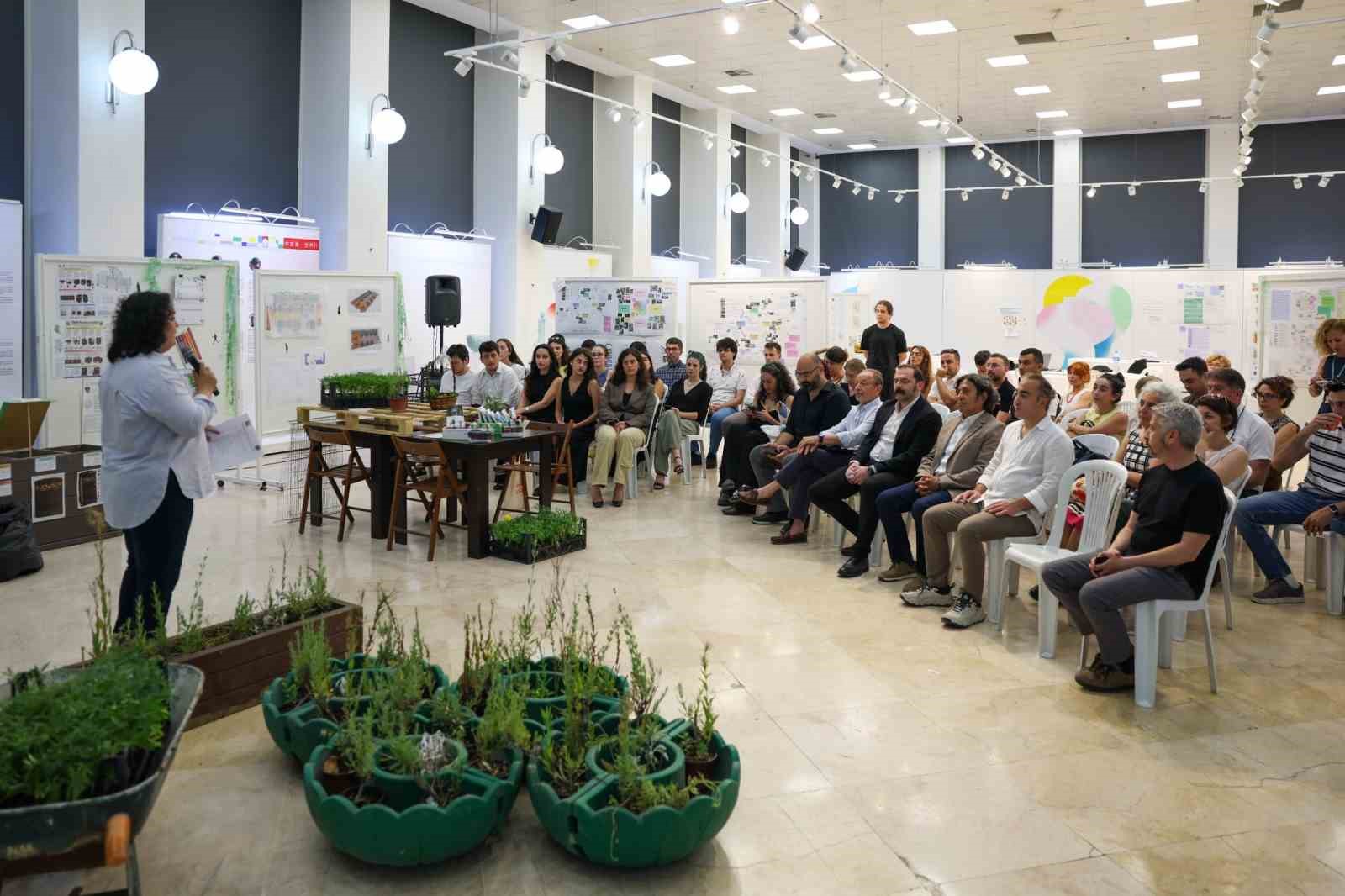 Kentsel tarım ve döngüsel ekonomi uygulamaları Maltepe’de konuşuldu
