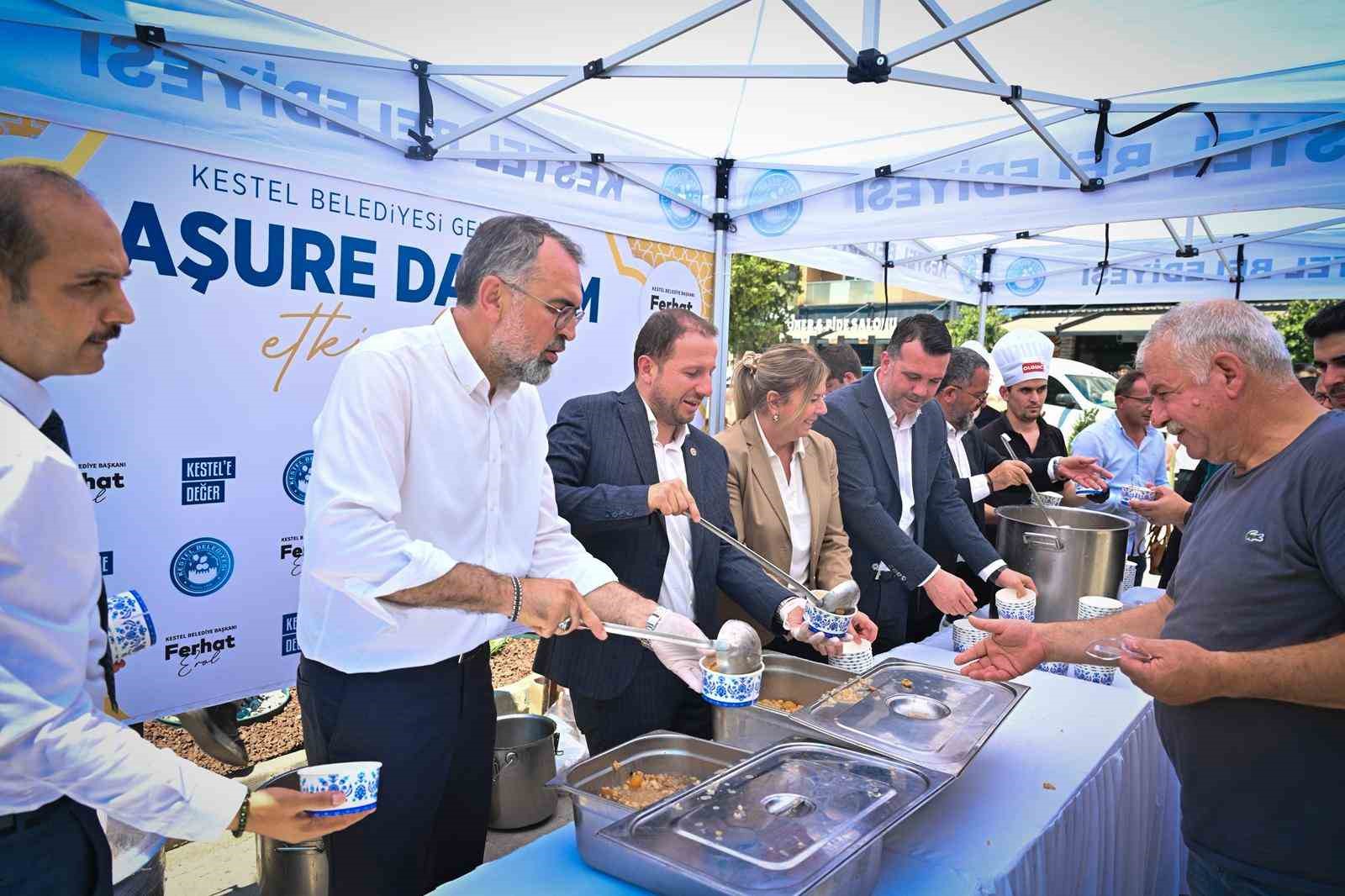 Kestel’de Muharrem Ayı bereketi paylaşıldı
