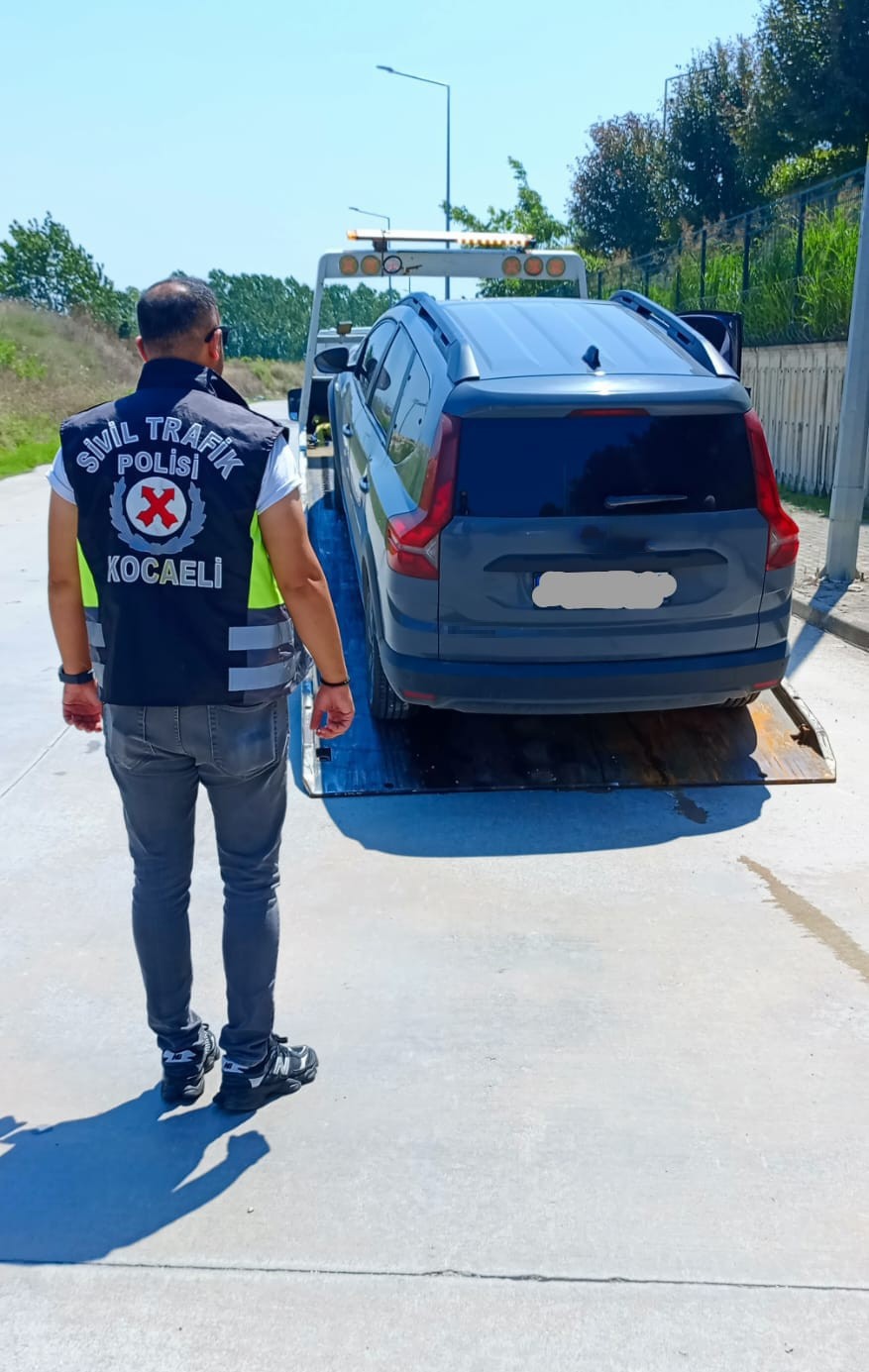 Kocaeli’de korsan taşımacılığa 200 bin lira ceza
