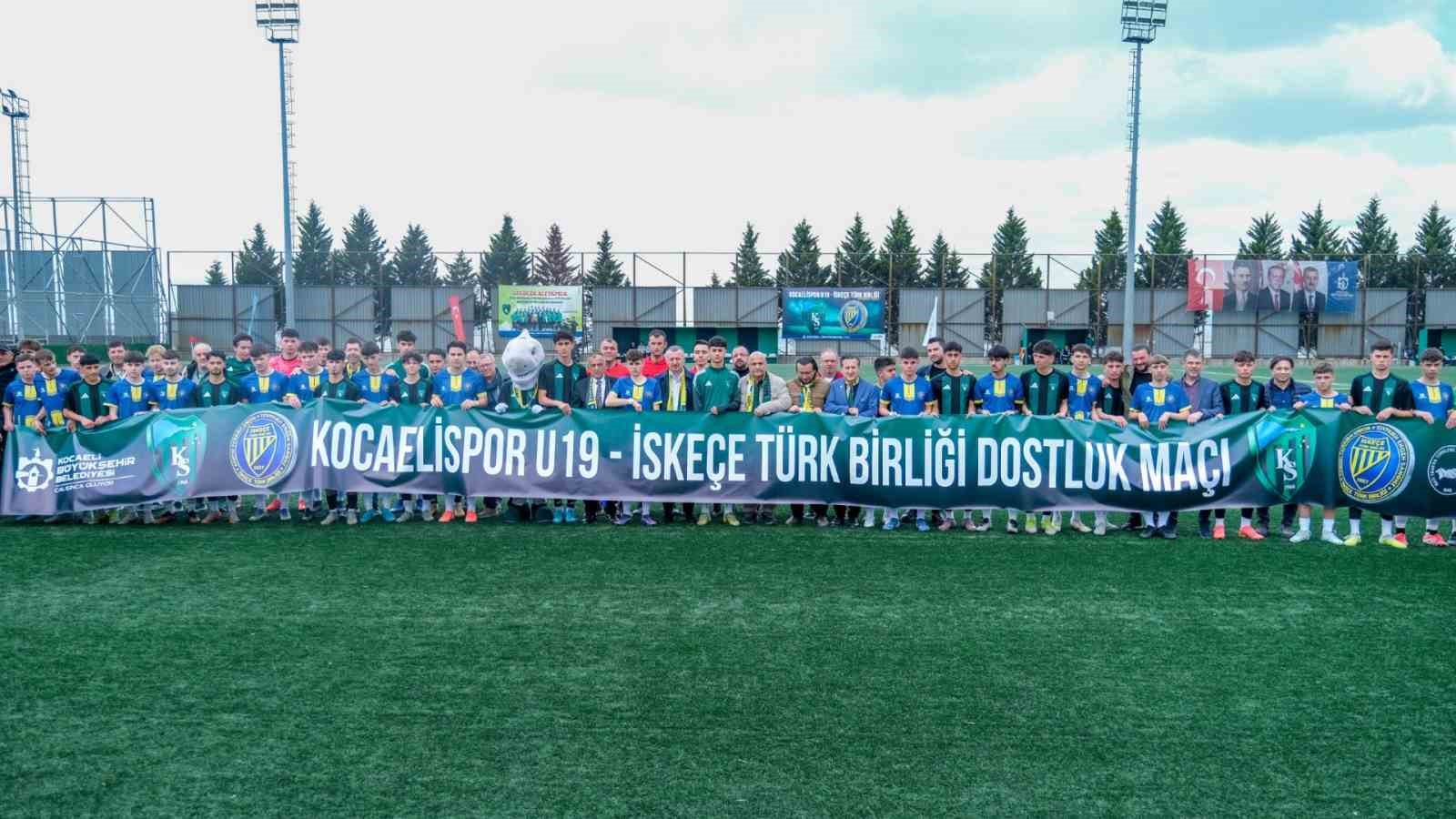 Kocaelispor U19 ile İskeçe Türk Birliği dostluk maçında karşılaştı
