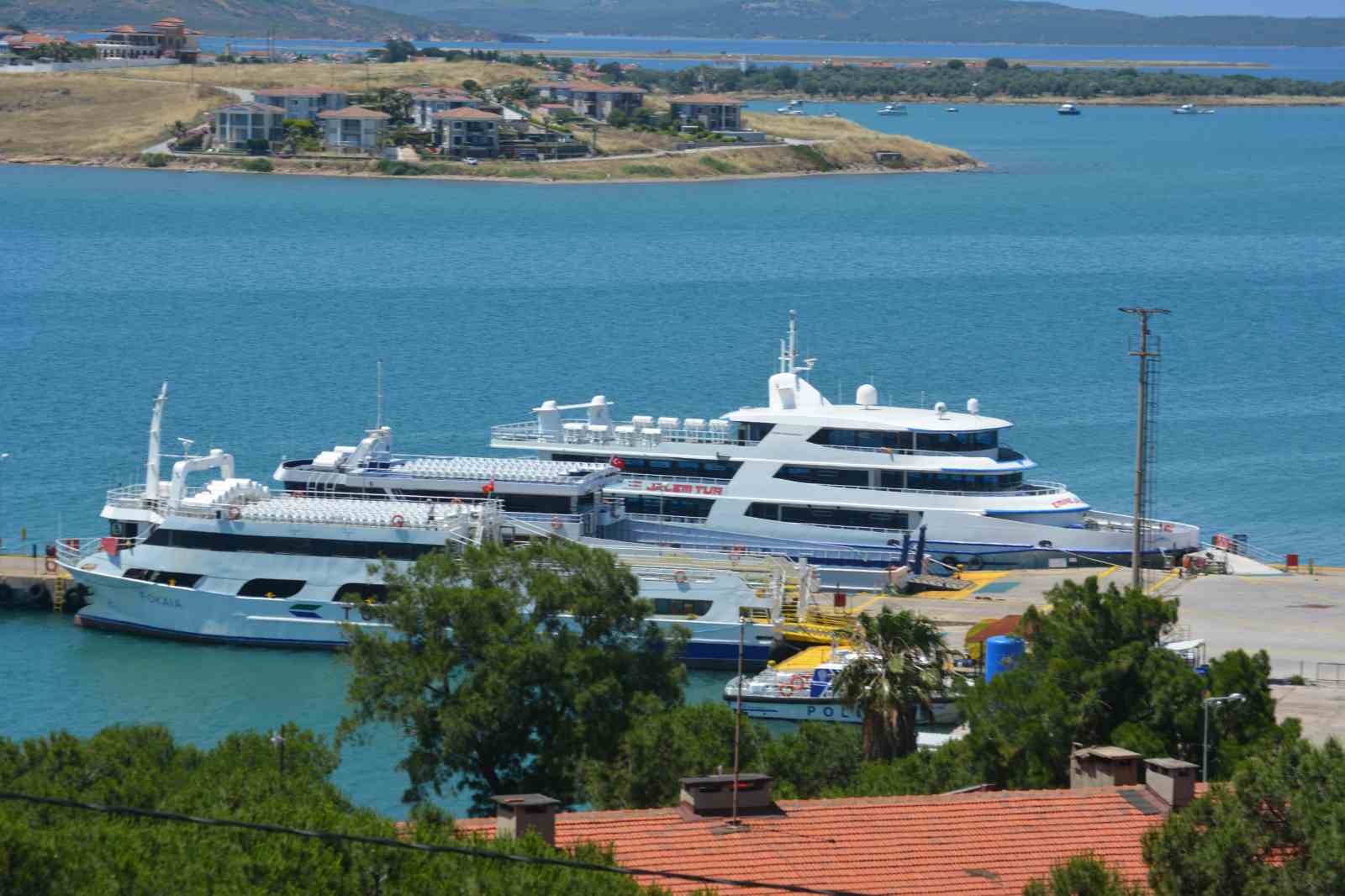 Kurban Bayramı, Ayvalık-Midilli hattında turizmcilerin yüzünü güldürdü
