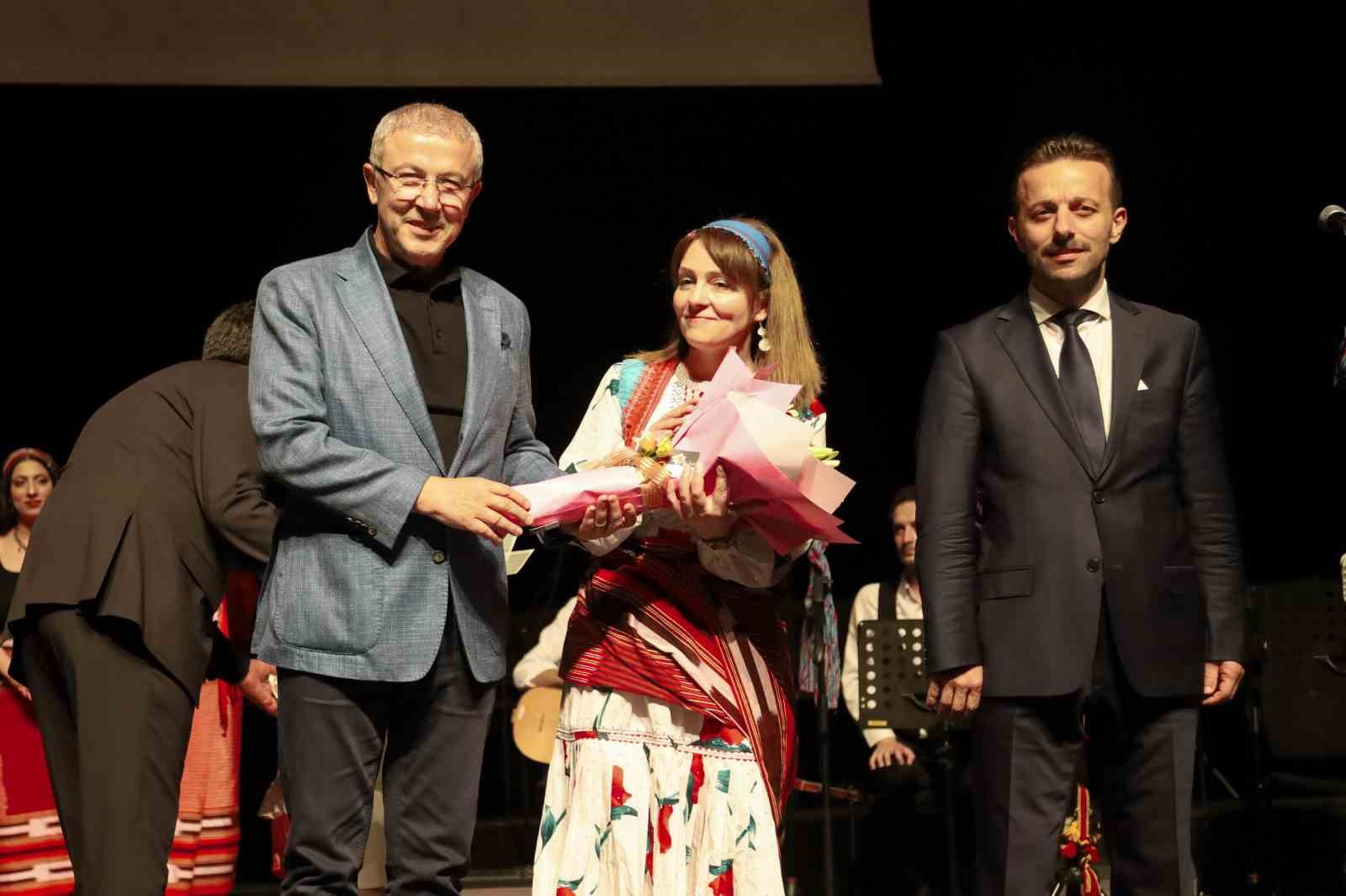 Kuzeyin Ezgileri Merinos’ta Bursalılarla buluştu
