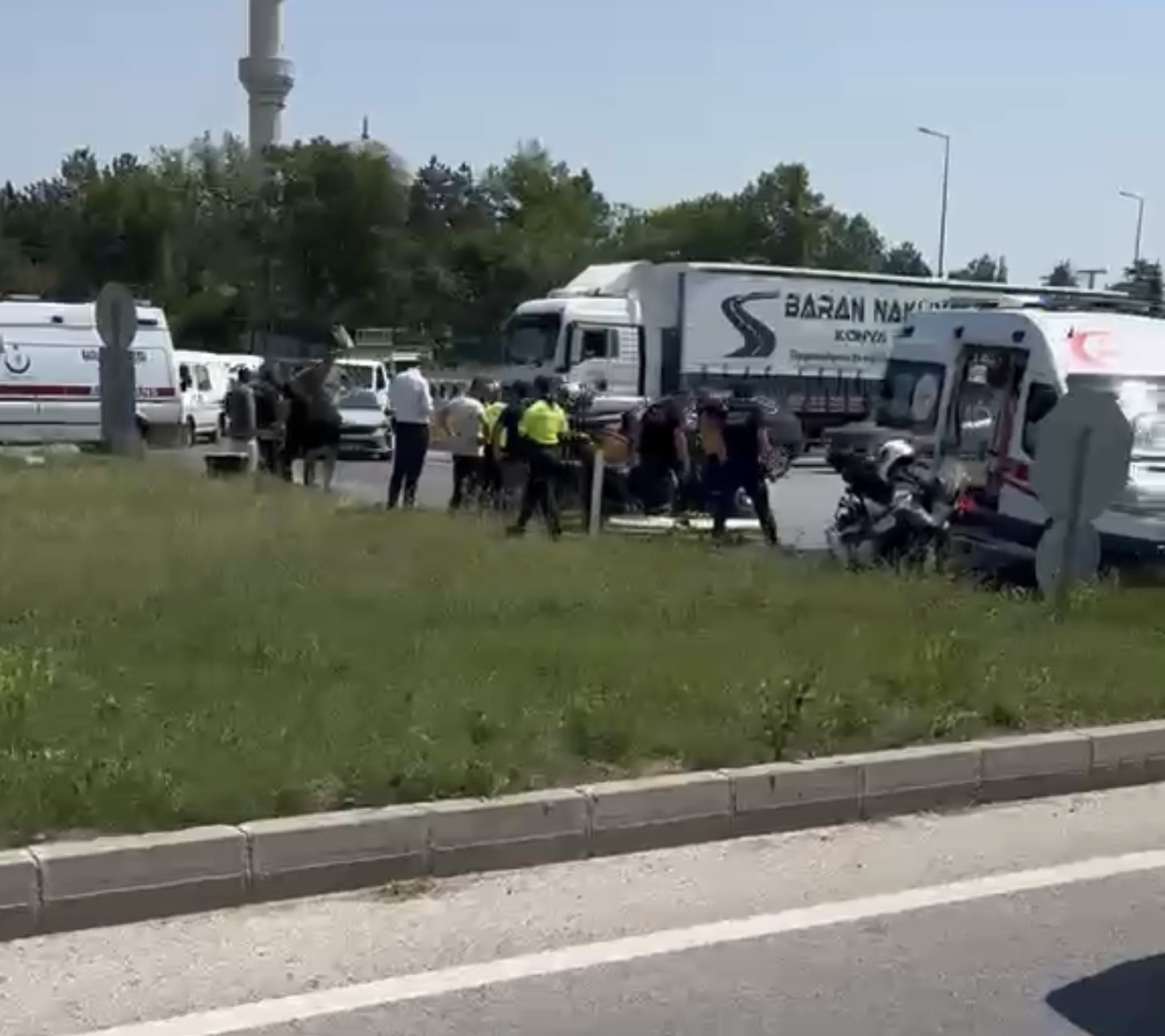 Lüleburgaz’da iki otomobil çarpıştı: 6 yaralı
