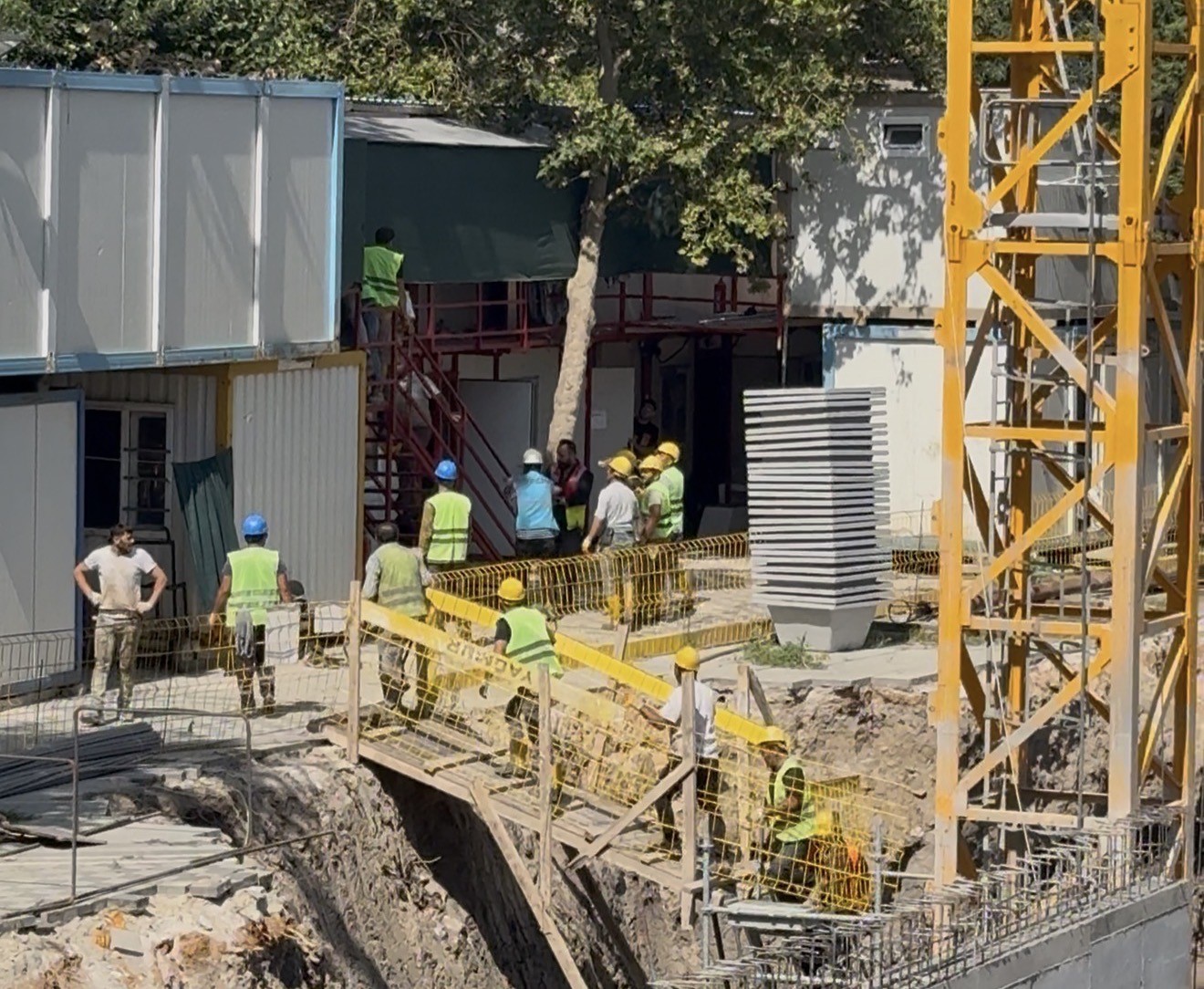 Lüleburgaz’da inşaat şantiyesinde kavga: 5 işçi yaralandı
