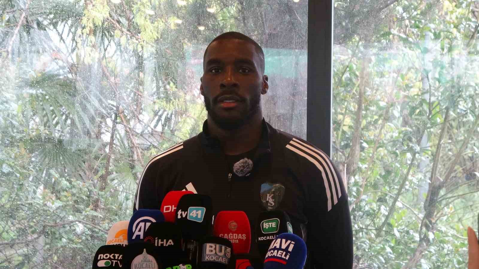 Massadio Haidara: "Düşmemek için mücadele eden takımlara karşı oynamak zor"
