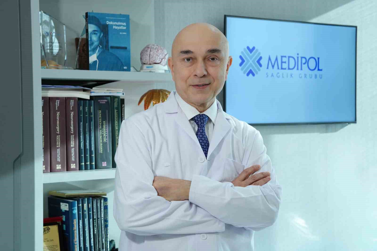 Medipol’den ameliyatsız parkinson tedavisi
