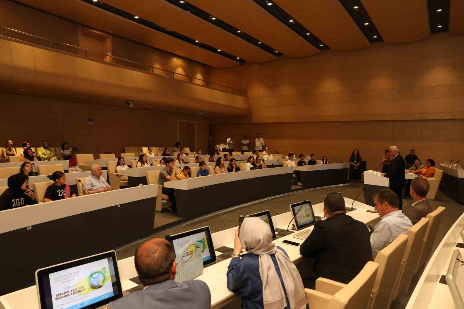 Nilüfer’de çevre kahramanları ödüllendirildi
