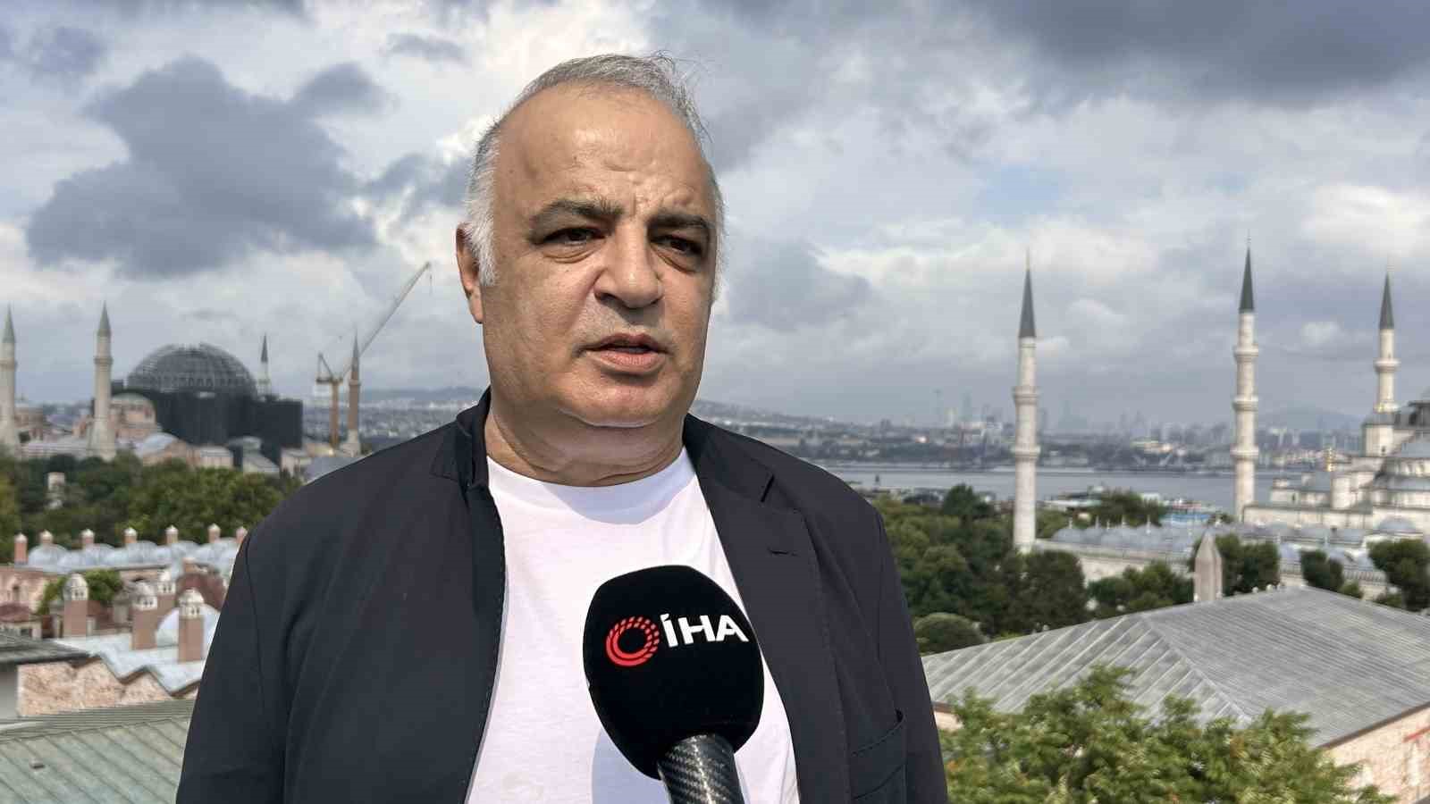 Nobel ödüllü bilim insanı Aziz Sancar’ın yeğeni, kitabını okuyan lise öğrencilerini İstanbul gezisiyle ödüllendirdi

