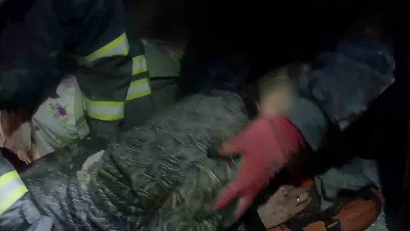 Ölümle yaşam arasındaki nefes kesen mücadele kamerada
