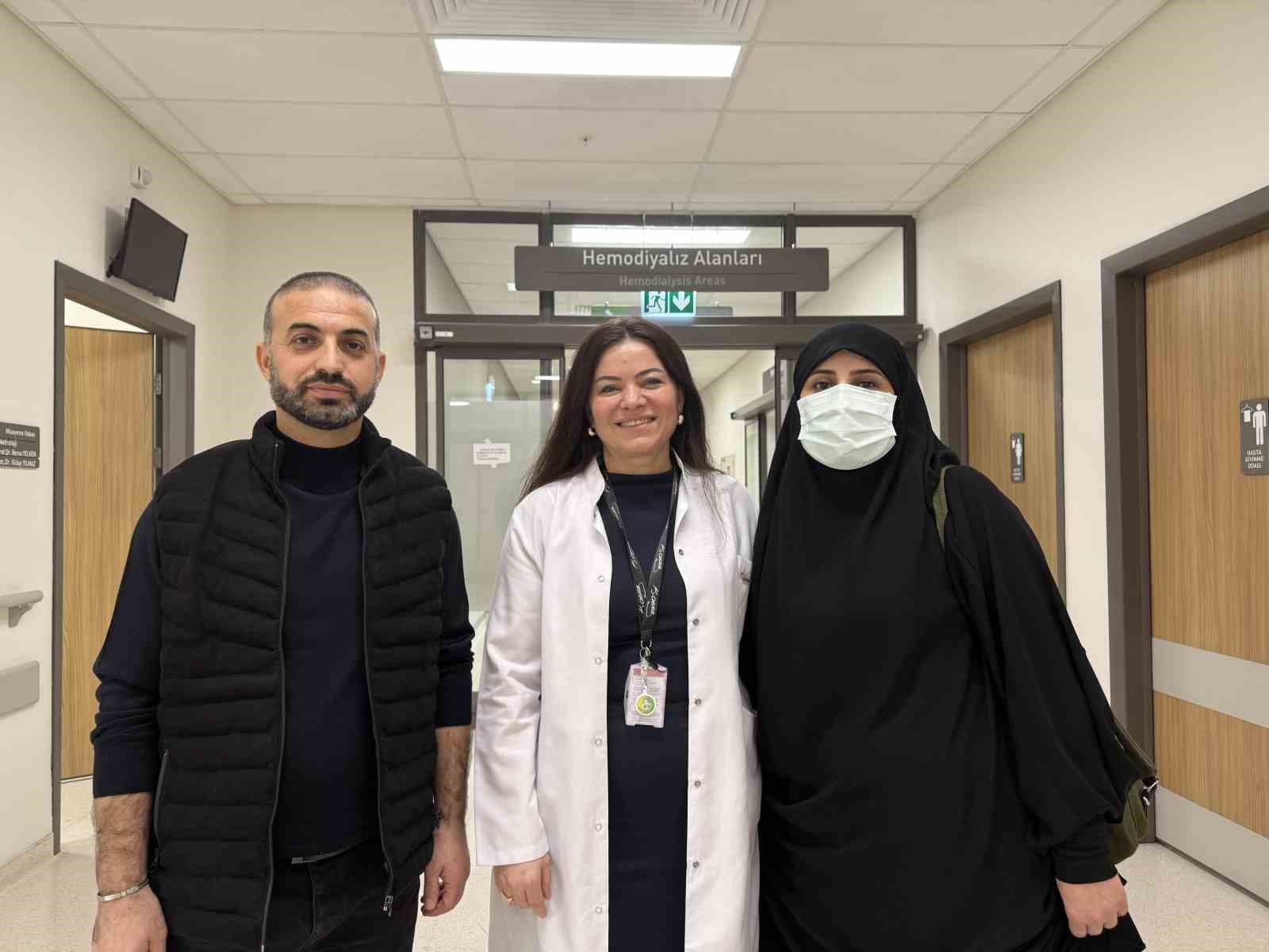 Önce bebeğini doğurdu sonra eşine can oldu: "Böbreğimi verdim, kalbim bile olsa veririm"
