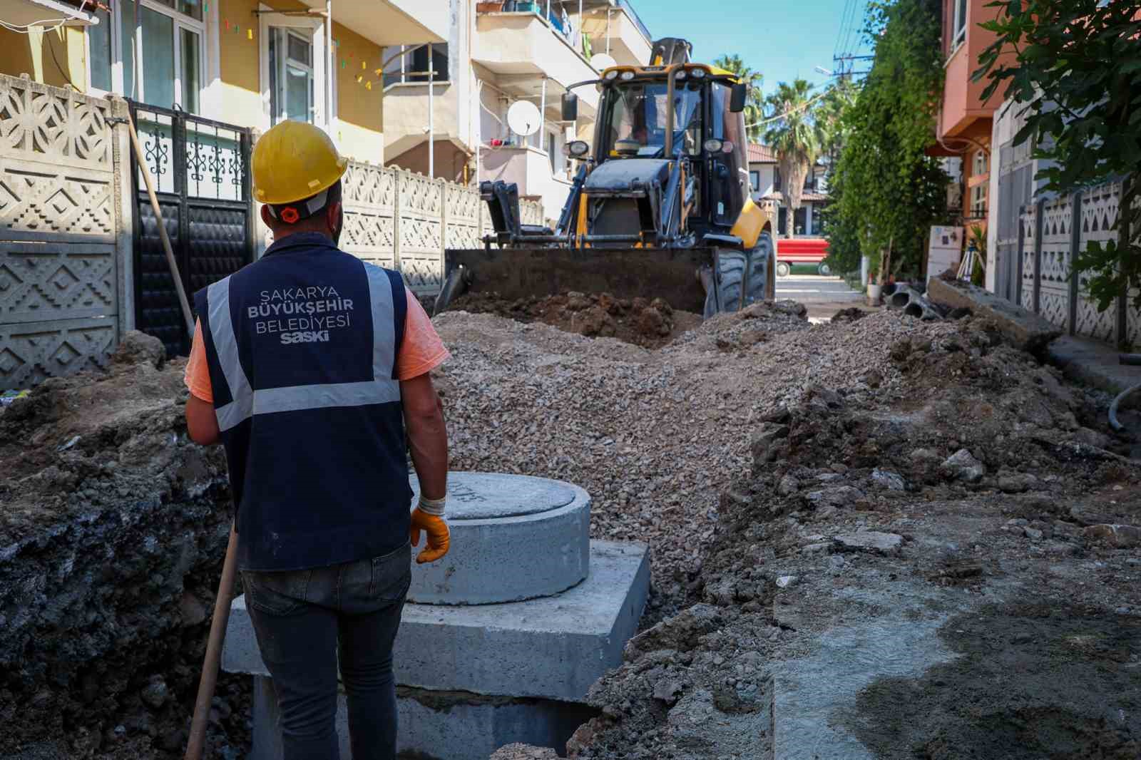 SASKİ, o mahallenin yağmur suyu altyapısını güçlendiriyor
