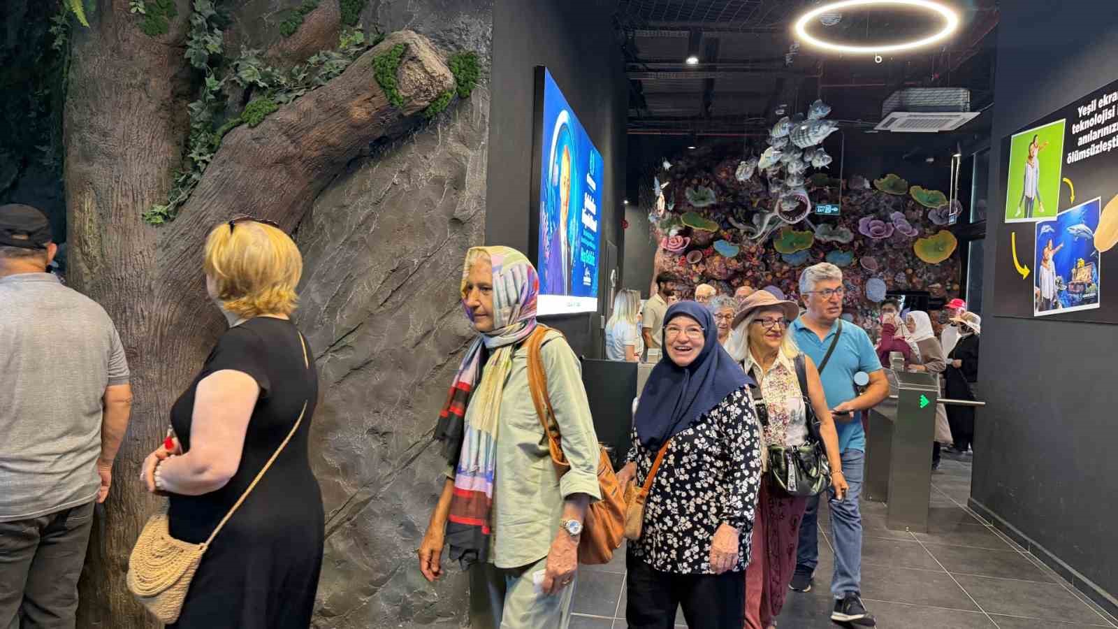 Saygınlar su altı dünyasını keşfetti
