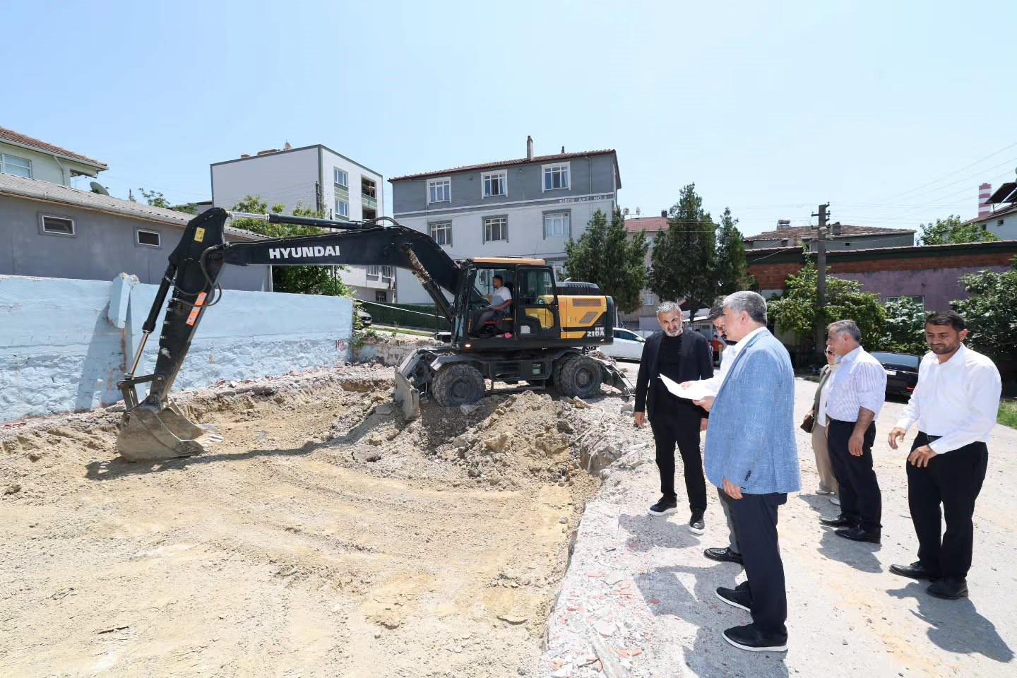 Semt konağı için ilk kazı başladı
