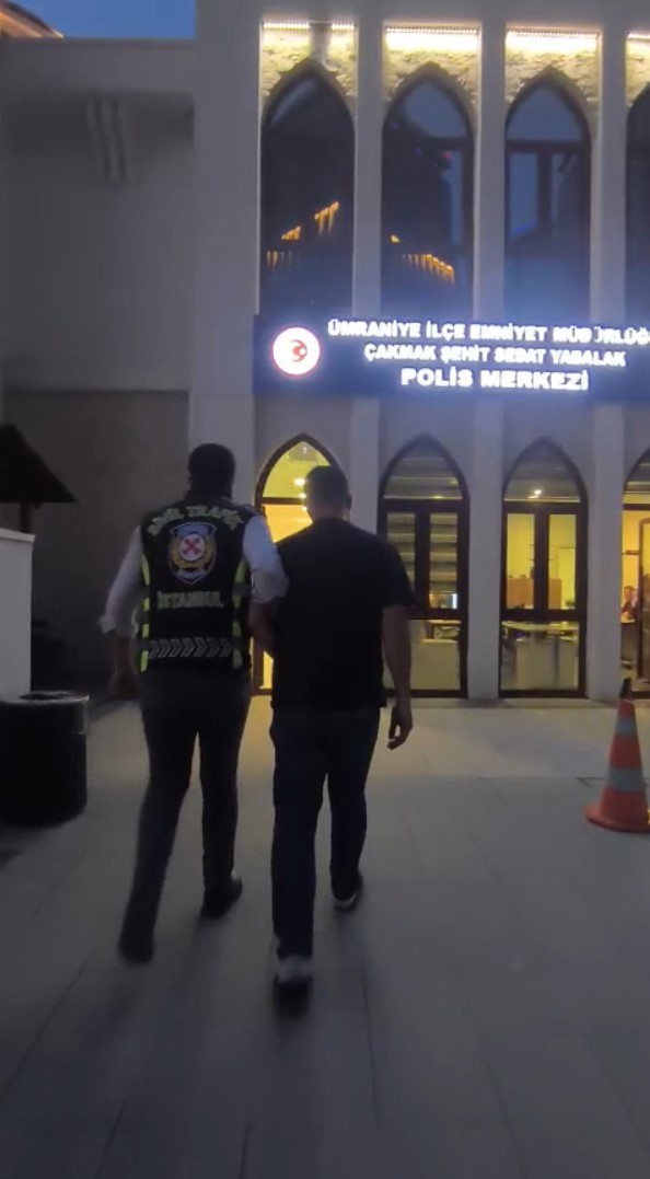 Sosyal medyada paylaştı, sanal devriyeye yakalandı: Ümraniye’de makas atan sürücüye rekor ceza
