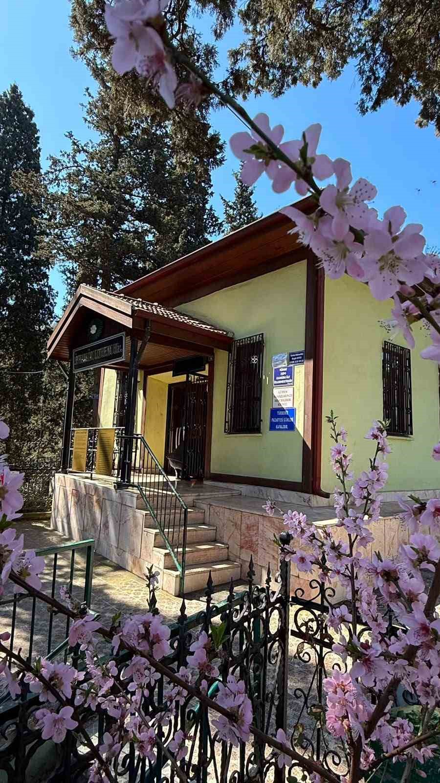 Tarihi hazirede Osmanlı kabirlerine yönelik çalışma tamamlandı

