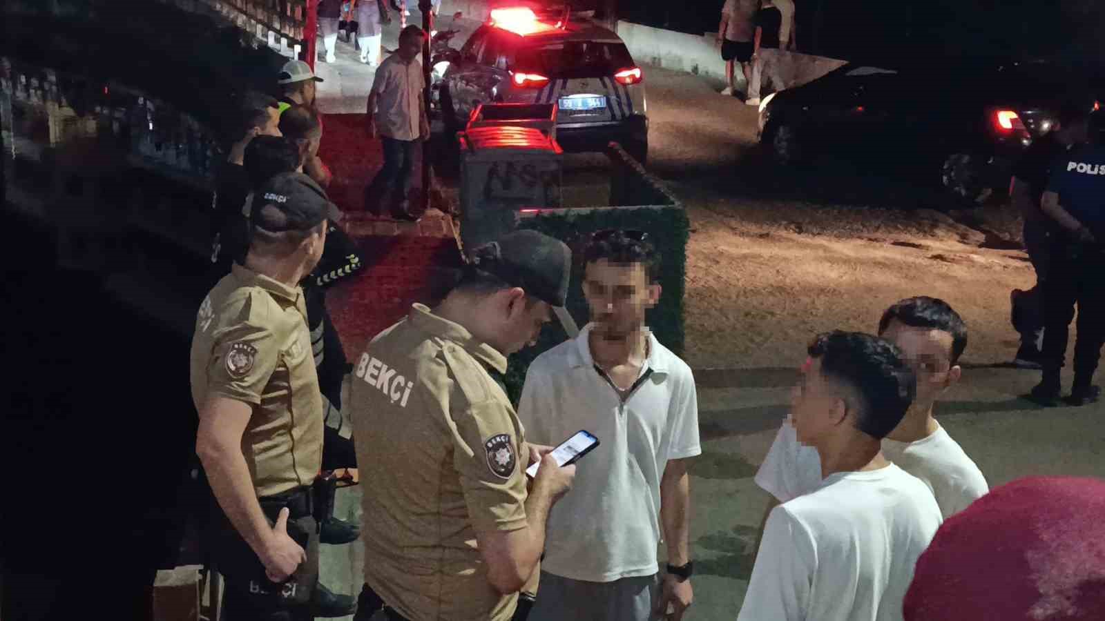 Tekirdağ polisinden huzur uygulaması - 600 kişi sorgulandı, sahil şeridi didik didik arandı
