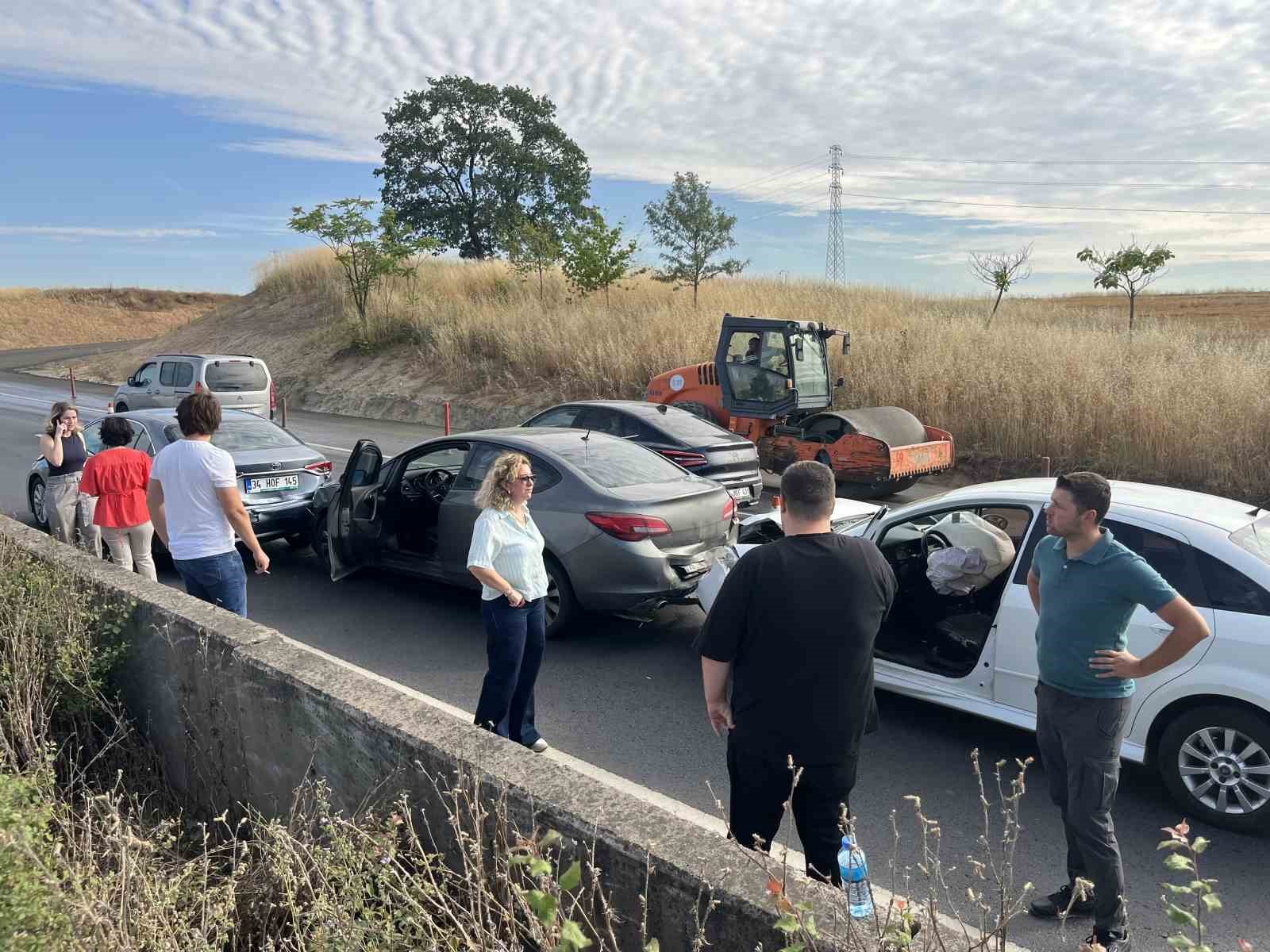 Tekirdağ’da 500 metre arayla iki zincirleme kaza
