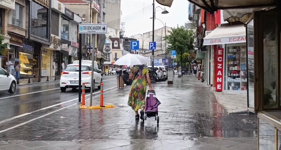 Tekirdağ’da yağmur etkili oldu
