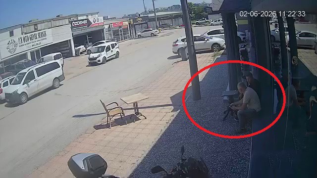 Ticari aracı çalmak isterken meydan dayağı yedi: O anlar kamerada