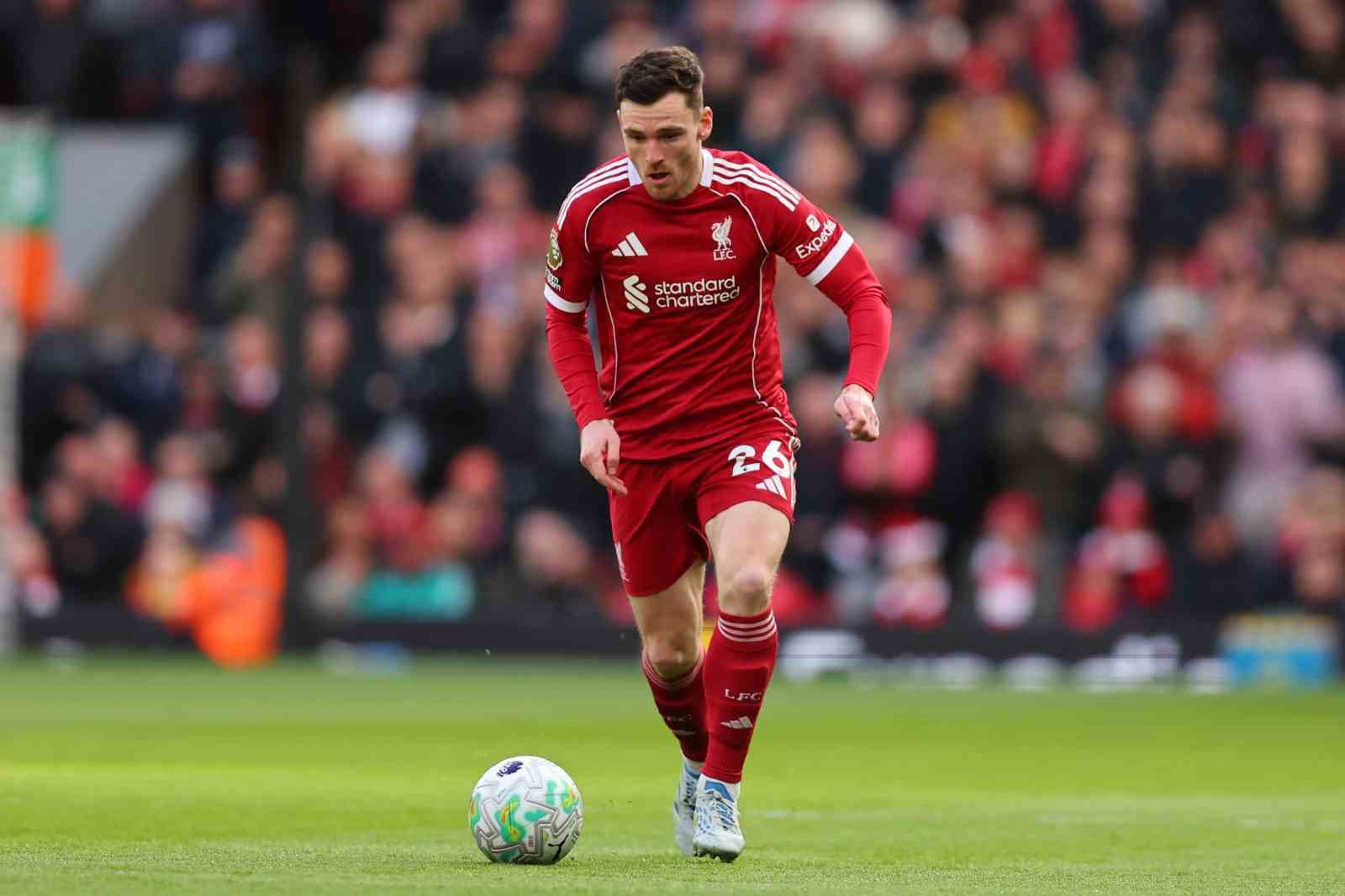 Tottenham, Andrew Robertson’ı transfer etti
