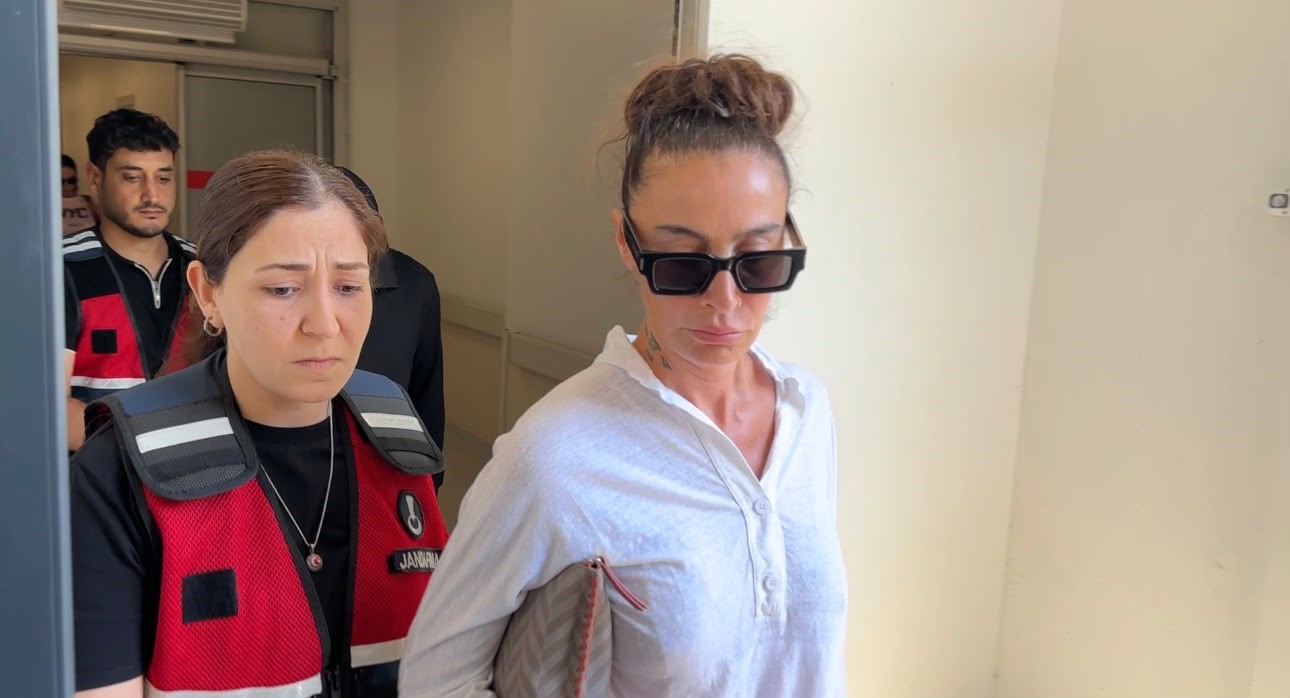 Uyuşturucu soruşturmasında gözaltına alınan ünlüler sağlık kontrolünden geçirildi
