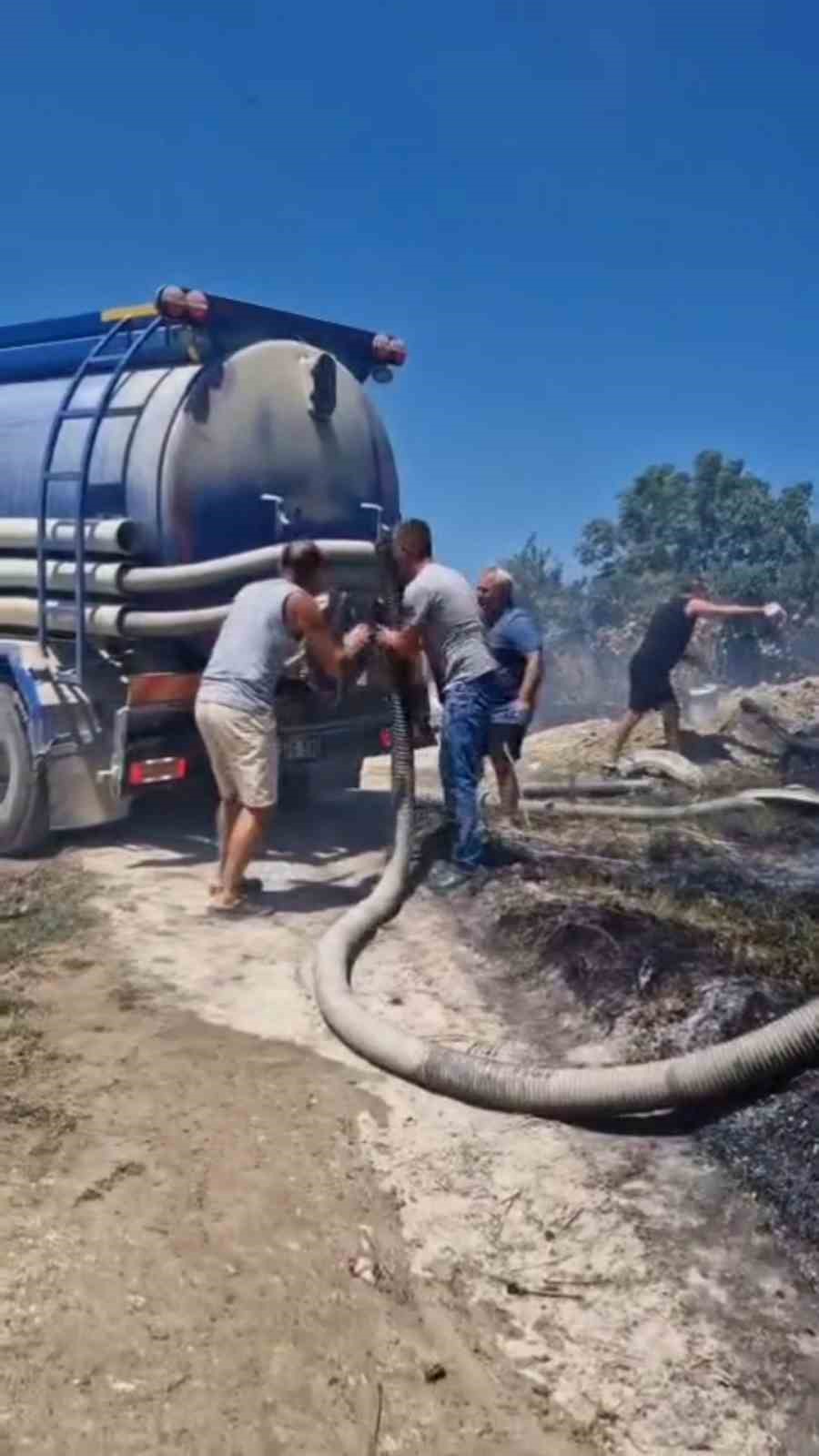 Vidanjördeki kanalizasyon suyuyla alevlerin önünü kestiler
