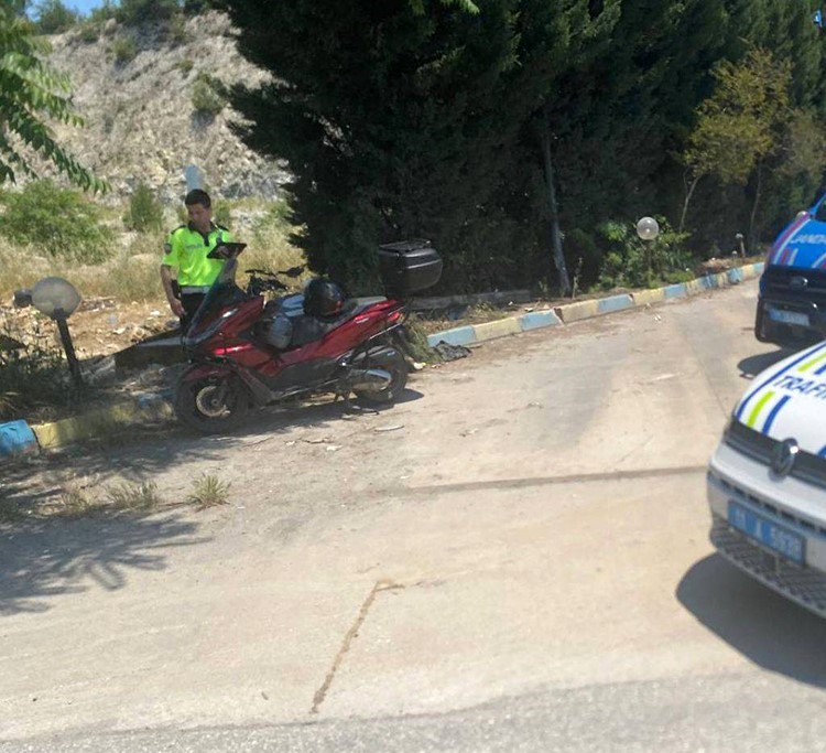 Yakıt aldıktan saniyeler sonra kaza yaptı
