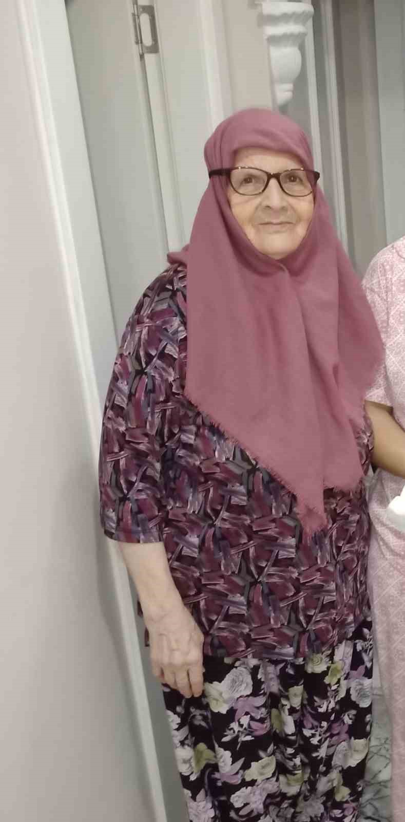 Yaşlı alzheimer hastası kadın eve not bırakıp kayboldu
