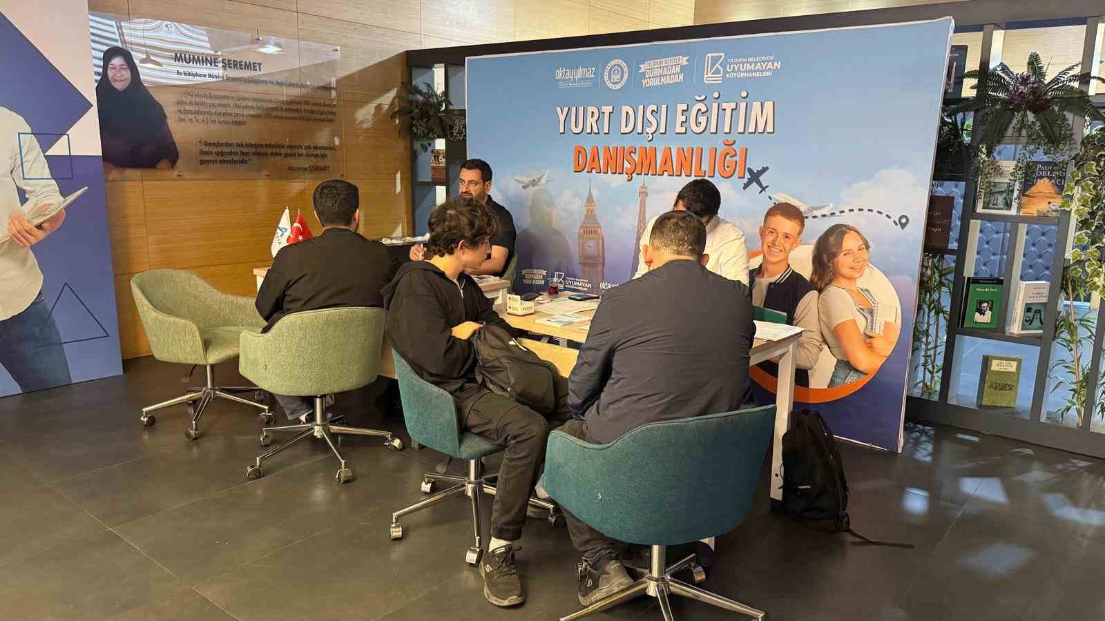 Yıldırım’dan gençlere eğitim danışmanlığı
