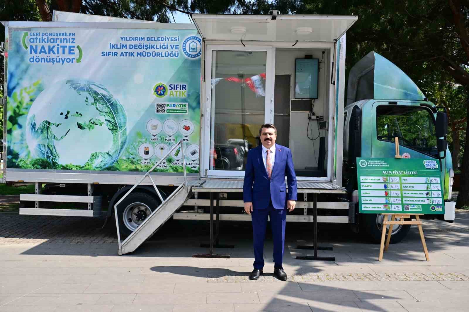Yıldırımlı aileler, ekonomilerine atıklardan 830 bin lira katkı sağladı
