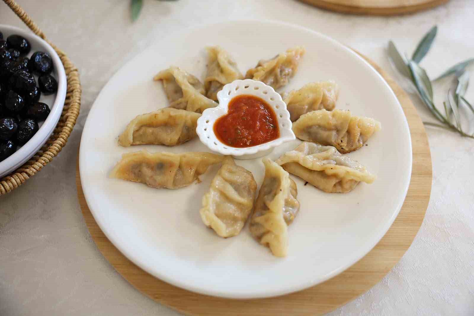 Zeytinli mantı tam not aldı
